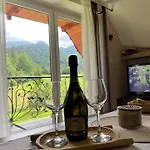 Hello Giewont Lodge *